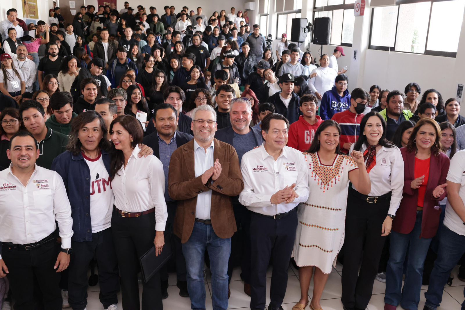 Imagen de WhatsApp 2025-11-24 a las 15.26.57_2387933f