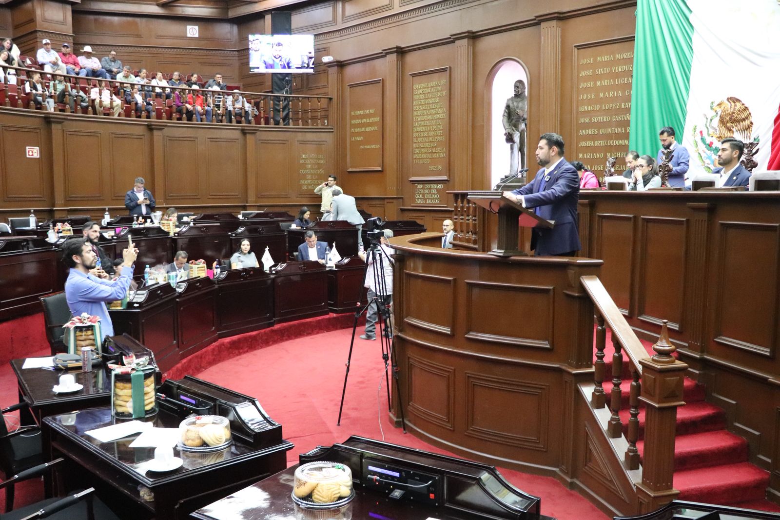 Imagen de WhatsApp 2025-12-12 a las 11.48.53_a70d774d